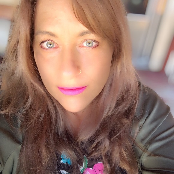 Meet your Posher, Patty - Picture 1 of 1